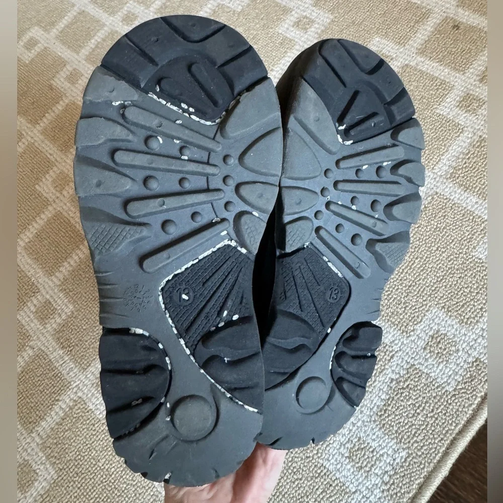 Kamik Kids Waterproof Snow Boots Insulated Warm Winter Shoes Gray Black Size 13